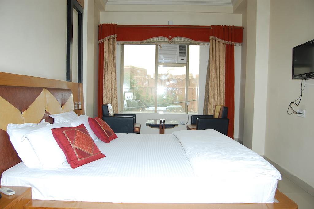 Hôtel Metro Palace à Bikaner Chambre photo